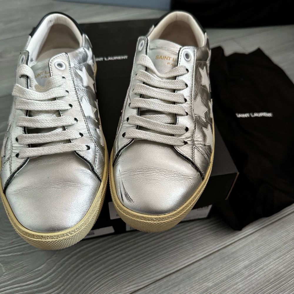 Saint Laurent star sneakers in silver size 37